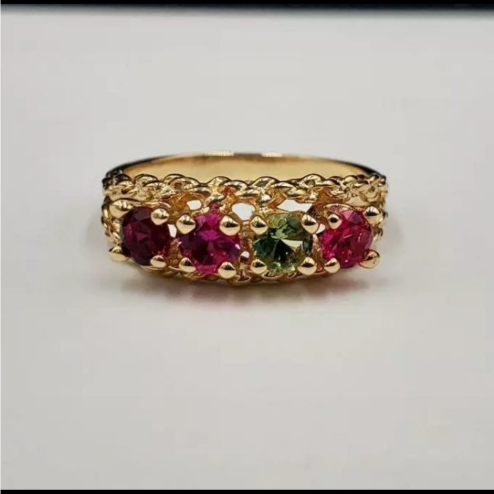 10k solid gold Ring - Picture 8 of 10